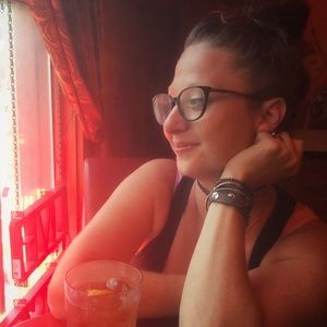 Meet your Posher, Jen